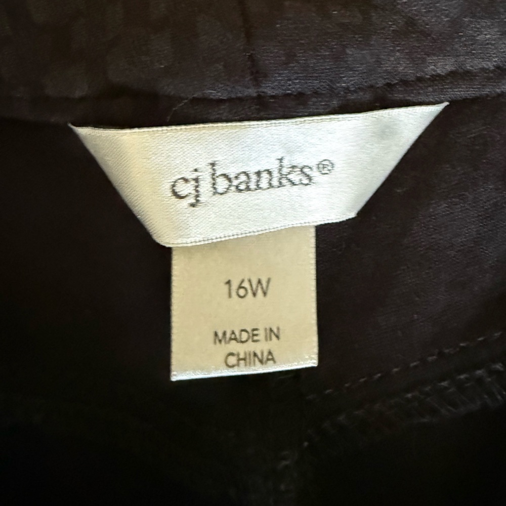 CJ Banks Black Patterned Dress Pants - Picture 4 of 4